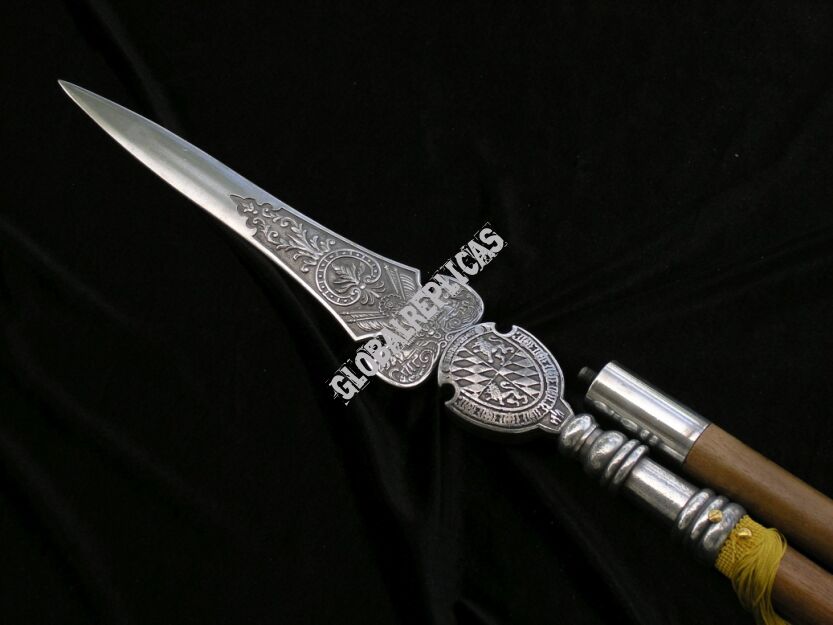 GREAT richly decorated SPEAR 604