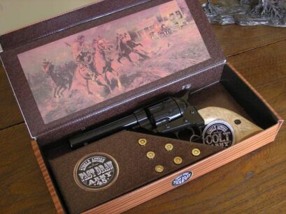 SHORT COLT PEACE MAKER In 1873 YEAR in a box - SHELLS (k1062-1M)