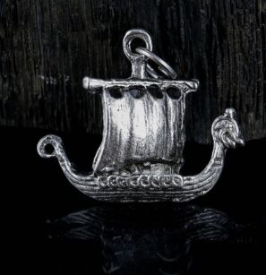DRAKKAR, Viking dragon boat, tin pendant VPE129