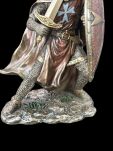 Figurka rzeźba Rycerz Templariusz z mieczem i tarczą Veronese WU78373A4 - 6
