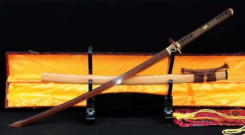 MIECZ SAMURAJSKI KATANA DO TRENINGU, STAL WARSTWOWANA DAMASCEŃSKA, RĘCZNIE KUTA, R339