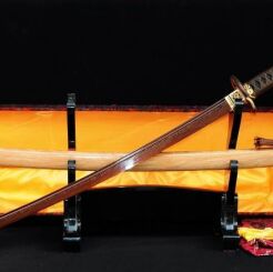 MIECZ SAMURAJSKI KATANA DO TRENINGU, STAL WARSTWOWANA DAMASCEŃSKA, RĘCZNIE KUTA, R339