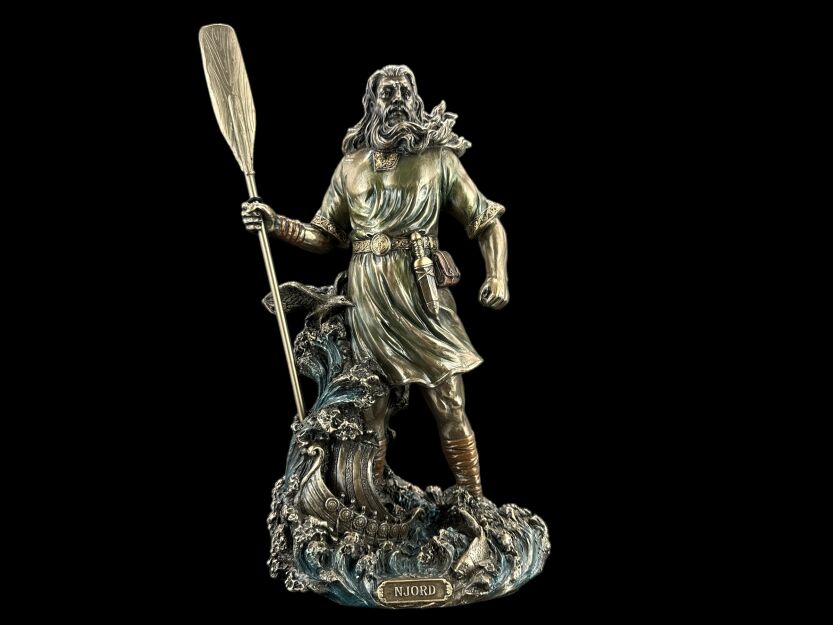 rzeźba  Nordycki bóg morza i żeglarstwa NJORD VERONESE WU77835A4