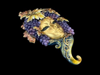 A COLORFUL MASK WITH VERONESE WU75052VC GRAPES