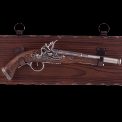 Włoski pistolet skałkowy z drewnianą zawieszką k1094-106