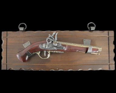 STYLISH GUN ON WOODEN DASHBOARD flintlock (K1094-1053L)