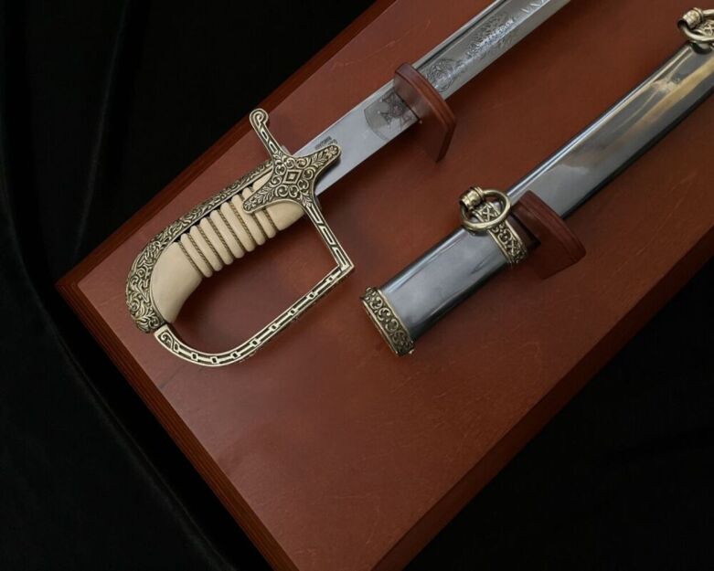 Ekskluzywna szabla polska oficerska wz1921/22 z pochwą Virtuti Militari treningowa PS-13 na tablo