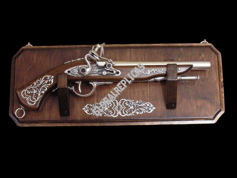 Decorated flintlock GUN FOR PENDANT (WARG-2)