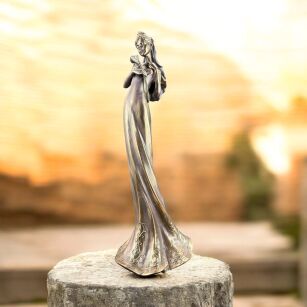 BRIDE WEDDING STATUE with lilies VERONESE (WU73412A4)