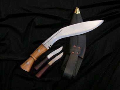 HISTORIC BIG KNIFE Kukri with sheath (WS400484)