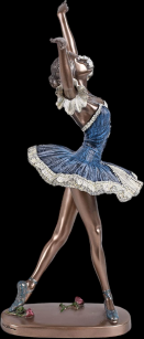 Ballerina in a dress VERONESE (WU69869A4)