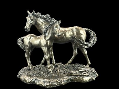 beautiful horse with colt  VERONESE  (WU68146A1)