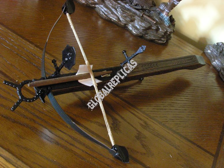 Thumbnail crossbow WOODEN With XV In (AG0F.01)