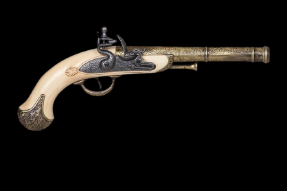 GUN eighteenth century flintlock (K1113-L)