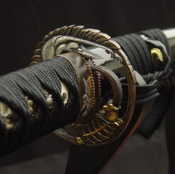 Samurai sword KATANA , 1095 High Carbon Steel and layered HAND FORGED, BEAUTIFUL TSUBA R405