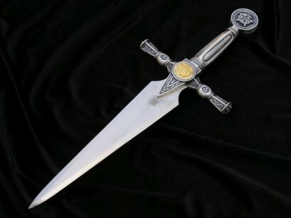 Ornate dagger FREEMASONS 734