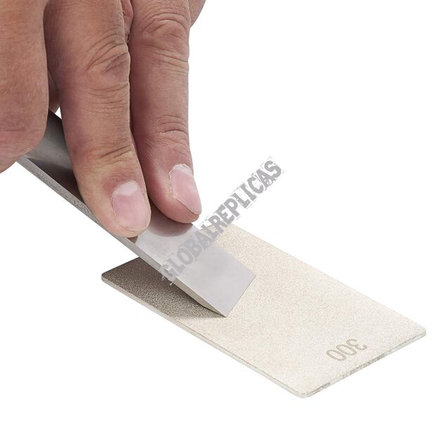 STONE TO SHARPENING SURVIVAL KNIVES NECESSARY CARD 300 1019